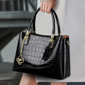 High Quality Pu Leather Design Glossy Business Tote Bags Customized Kangaroo Brand Shoulder Bag Luxurious Handbag for Women