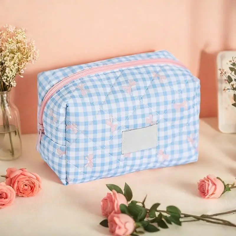 best travel makeup bags 2015 Travel Makeup Pouches I Never Leave Home Without