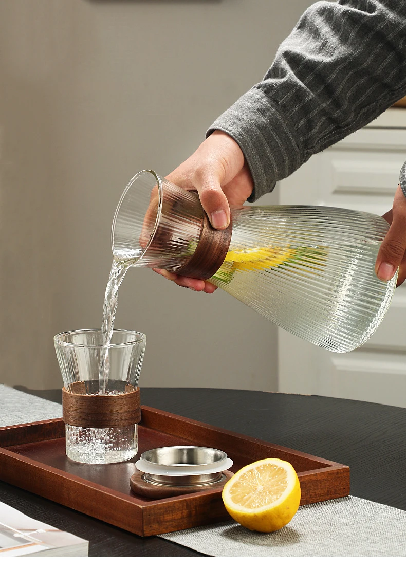 Traditional Style Decanter Set 5 Pcs