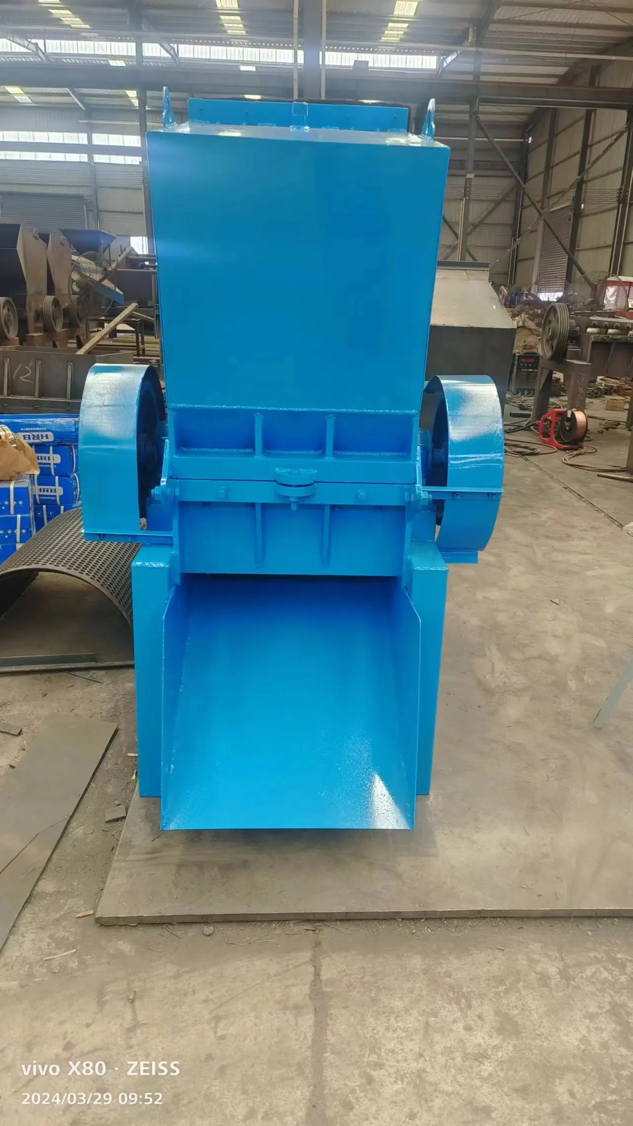 Plastic Crusher Crushing Machine Pet Plastic Bottle and Hard Plastic Grinding Machine Crusher