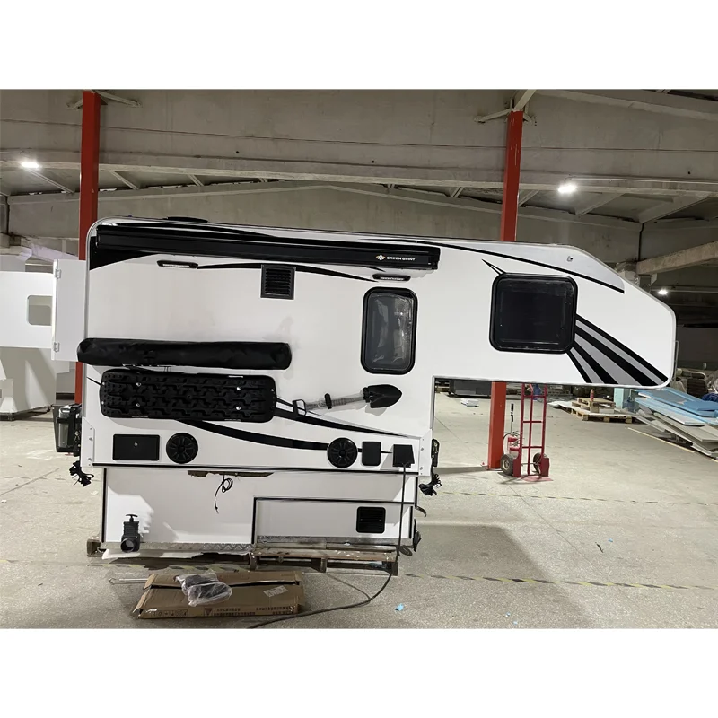 WC Top Quality Slide on Style Truck Pickup Hardtop Camper With Slide Out Kitchen and Interior Toilet for Pick up Truck Use