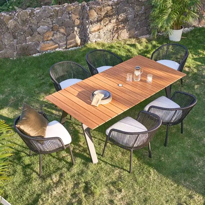 Simple design comfortable outdoor furniture hand-made thin woven rope solid wood garden armchair