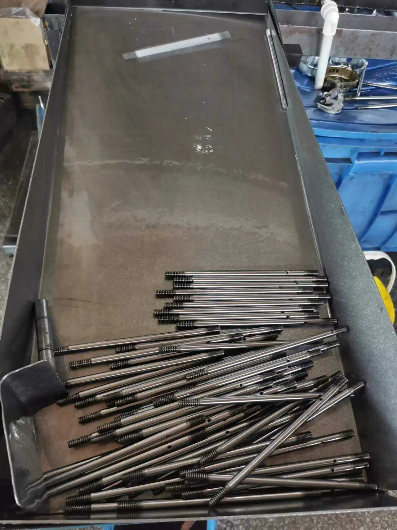 Custom Made Large Size Electric Table Fan Motor Shaft Premium Fan Parts