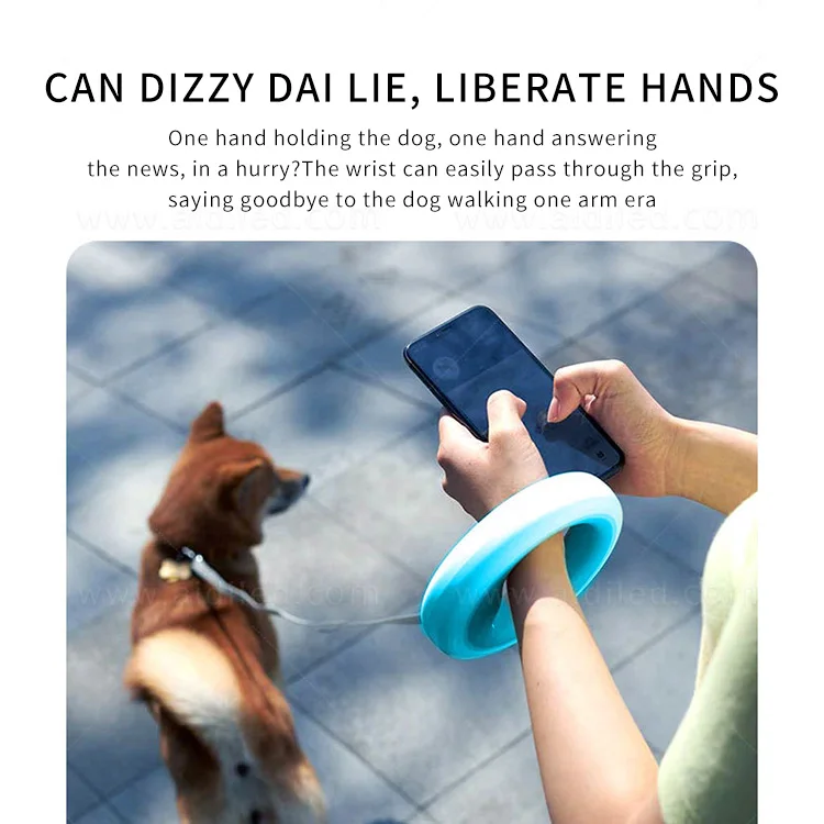 2021 Latest Upgrade Pet Walking LED Light Adjustable Retractable Dog Leash for Running Walking Hiking