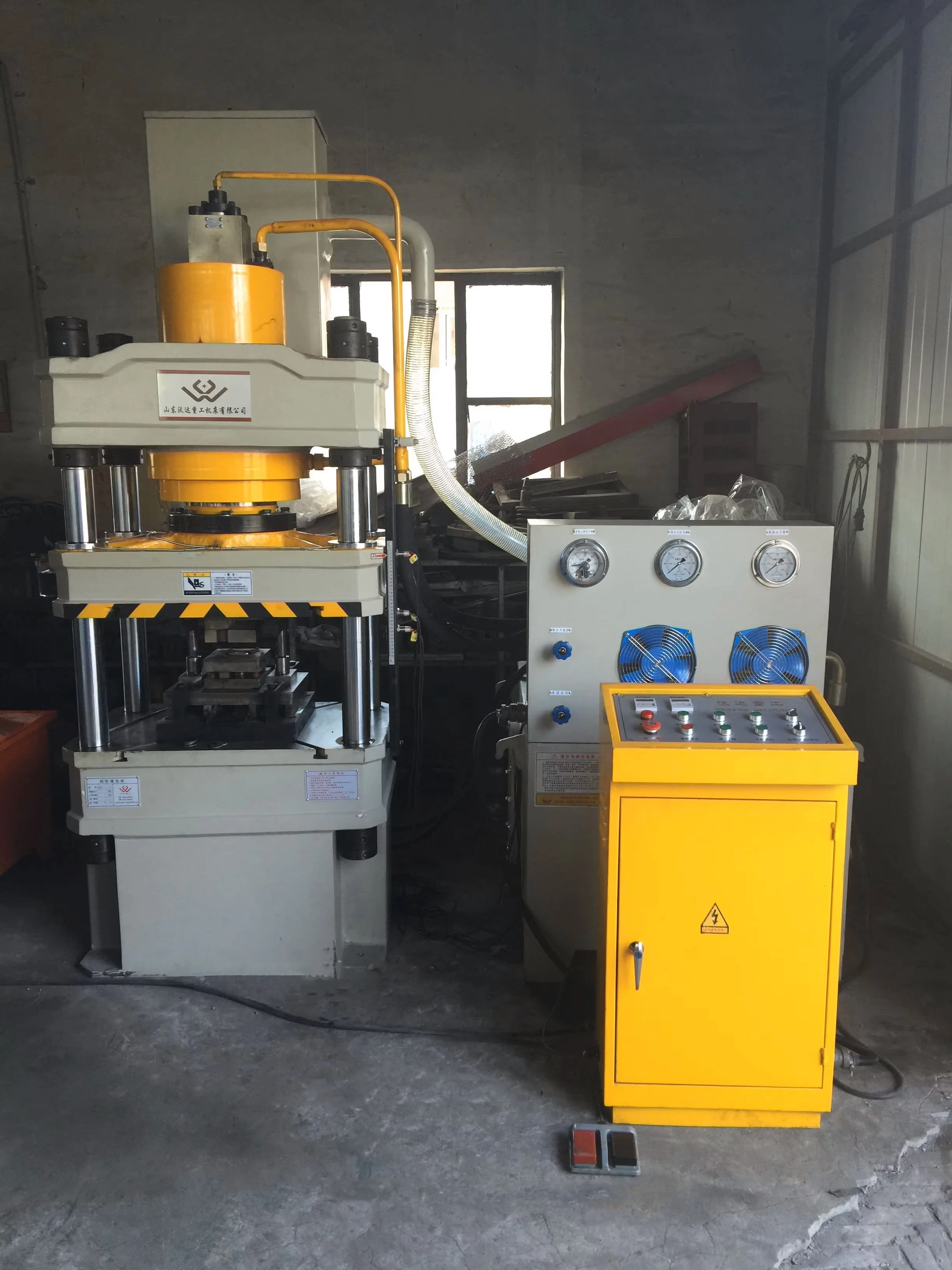 Automatic Metal Anchor Bolt Making Machine Nail Making Machinery with PLC Gearbox Bearing Gear Engine Pump Motor Components