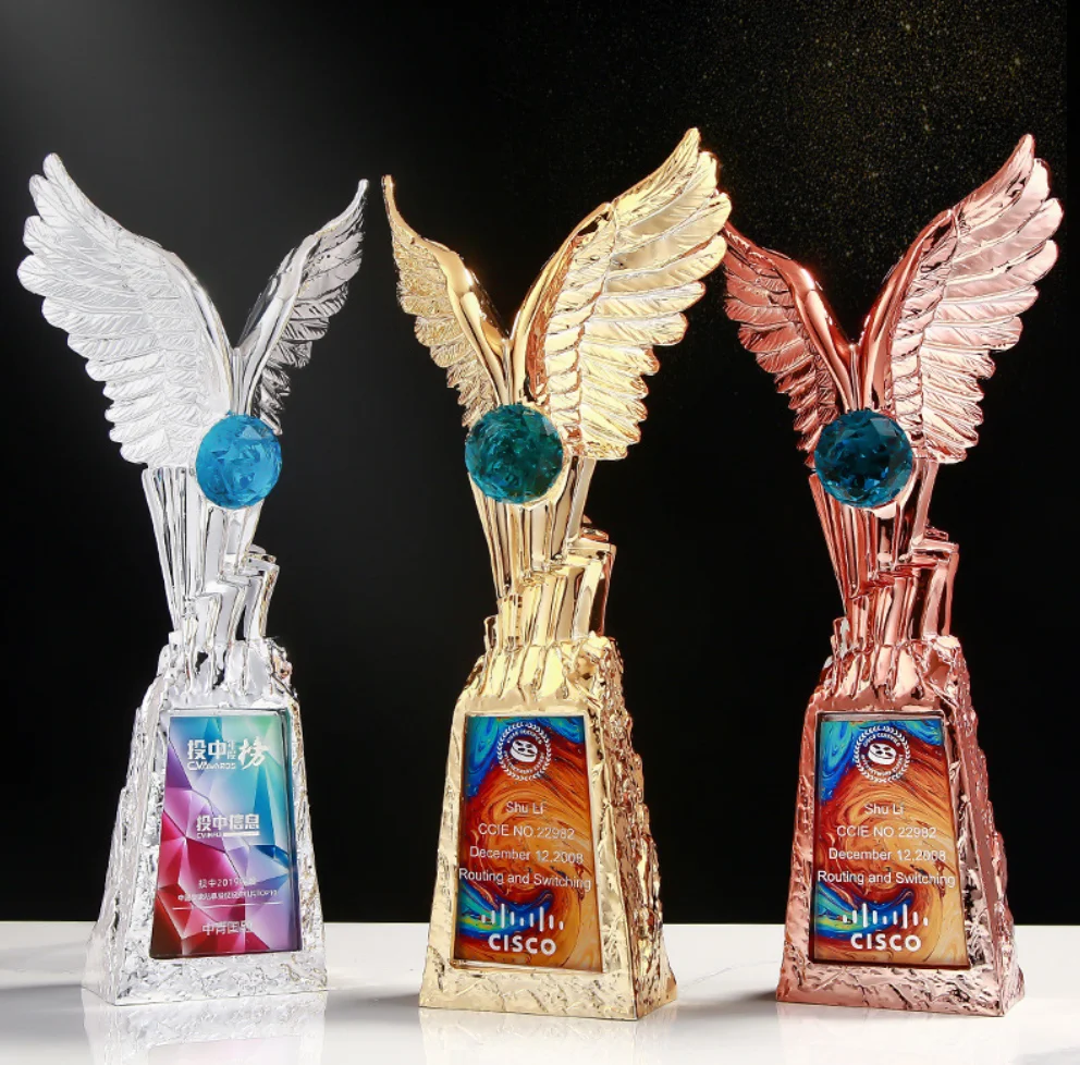 Благородный полимерный Золотой Серебряный Бронзовый Деловой Подарок с изображением животного крыла орла индивидуальный логотип украшение для дома и офиса награда за