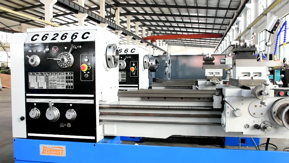 Cs6266 Manual Lathe Machine Conventional Parallel Turning Lathe Machine Universal Horizontal With Bed Width 390 Mm
