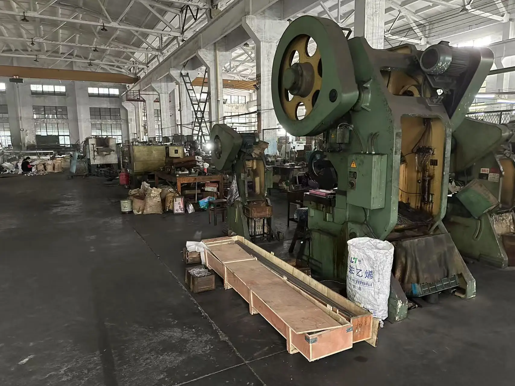 Shengzhou Weldone Tools Co., Ltd. 3