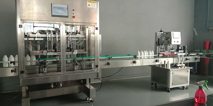 Filling capping machine
