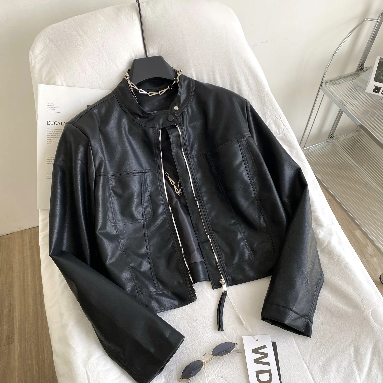 2025 Article Women's Leather Jacket Wholesale Winter Heated