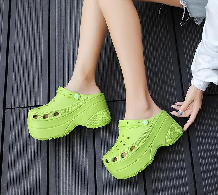 wide fit gardening shoes