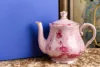 Tea pot