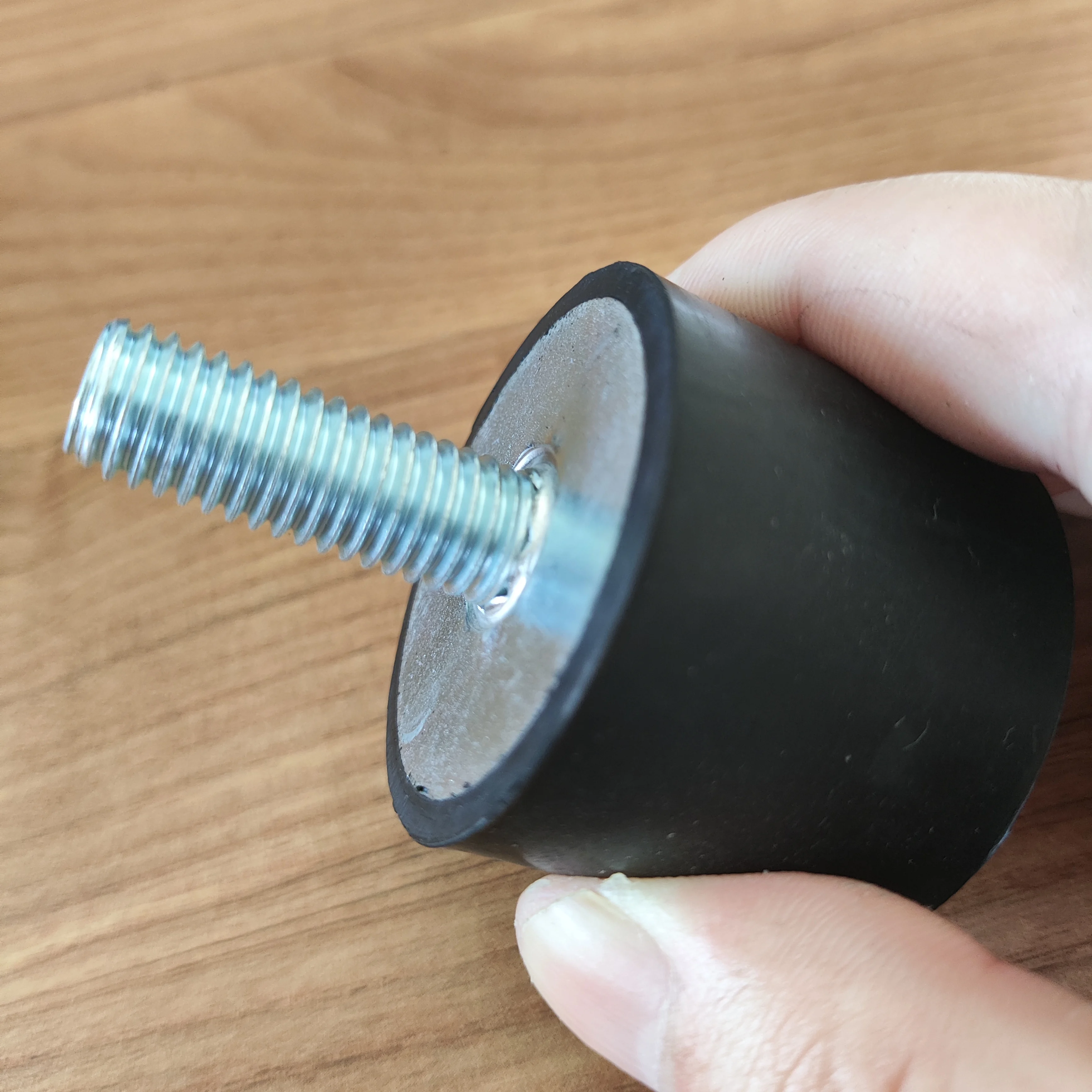 Isolateur de vibrations tampon en caoutchouc m&acirc;le femelle amortisseur en caoutchouc amortisseur isolateur de pare-chocs
