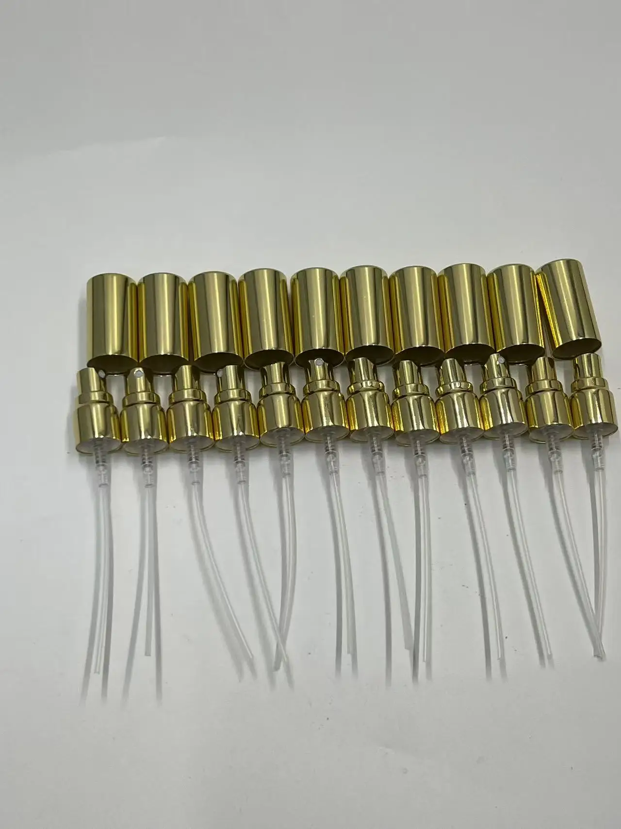Create your own custom fragrances with a 10ml spray bottle glass