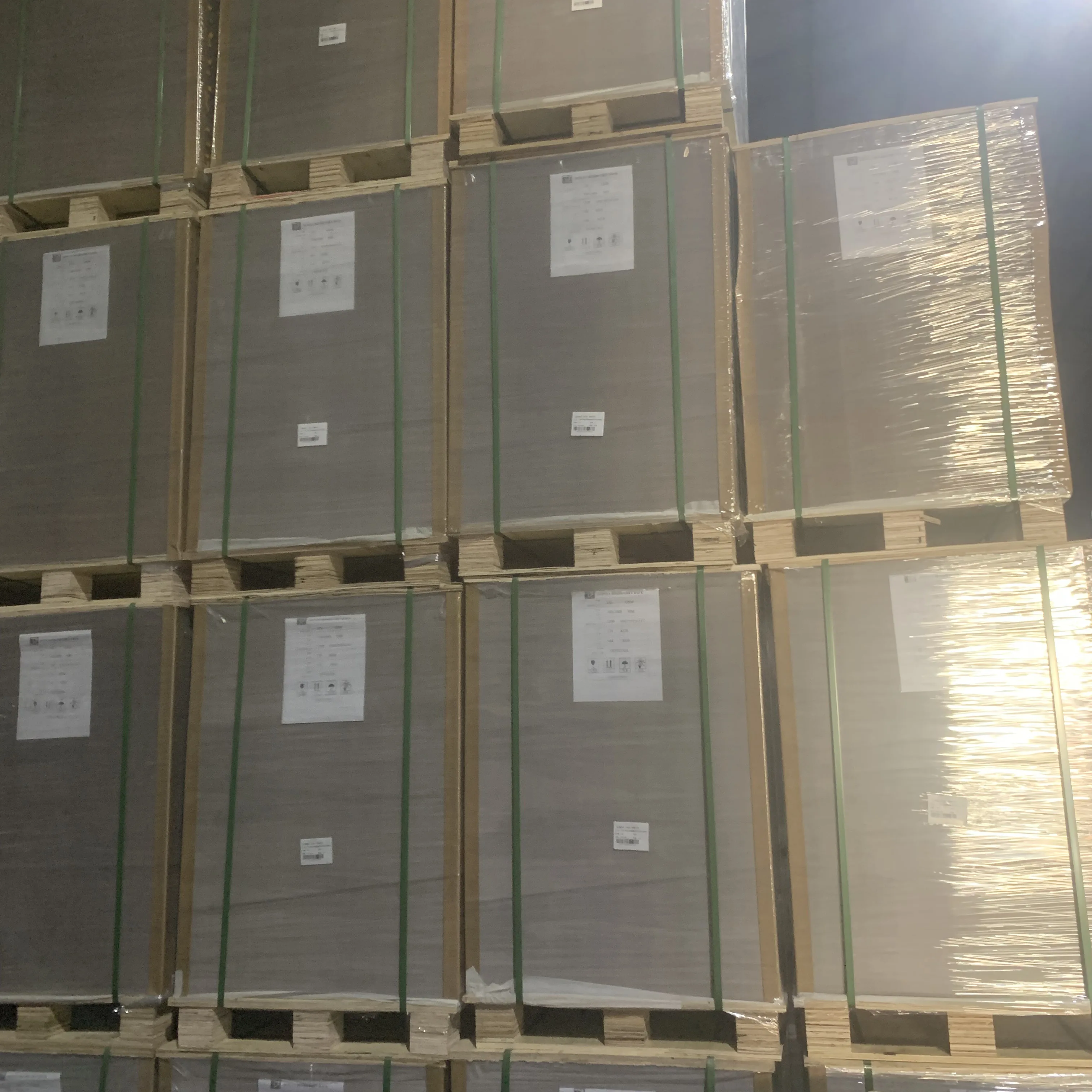 Competitive Price  Coated Duplex Board Grey Back for Packing and Printing 350g  400g