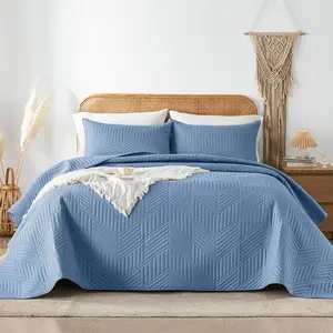 Factory Wholesale king Size Bedspread Solid Polyester Quilts Bedding Bedspread Set