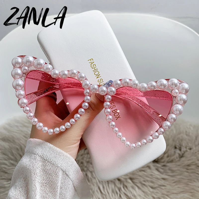 2025 Retro Heart-Shape Sunglasses for Women - Pink Eyewear