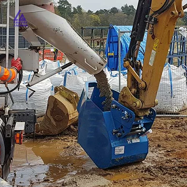 培土器 日立ZX225USLC-6混凝土浇筑铲斗挖掘机混凝土铲斗搅拌机混凝土