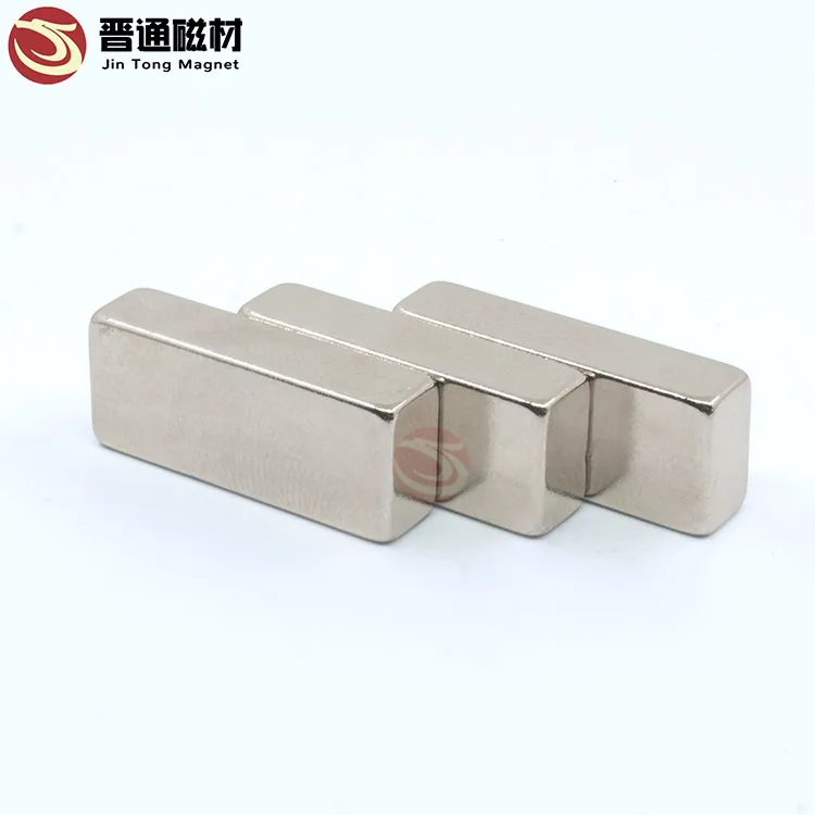 الأكثر مبيعاً نيوديميوم مغناطيس قوي دائم كتلة Ndfeb 25X8x2