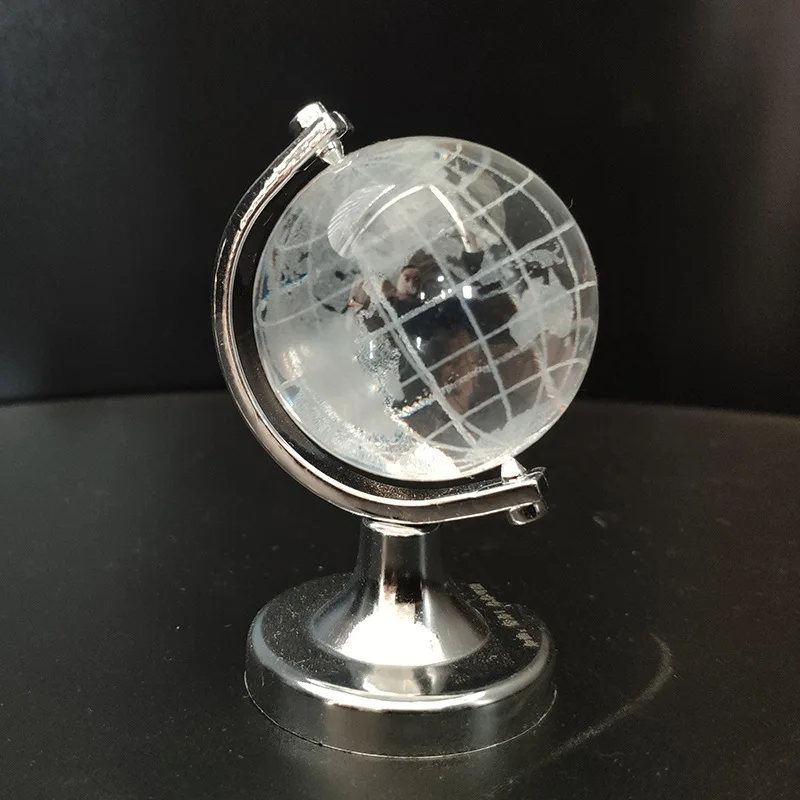 Nagliliwanag na Mataas na Kalidad na Transparent na Kristal na Modelo ng Mundo na May Metal na Suporta, Perpekto para sa Souvenir at Palamuti sa Mesa