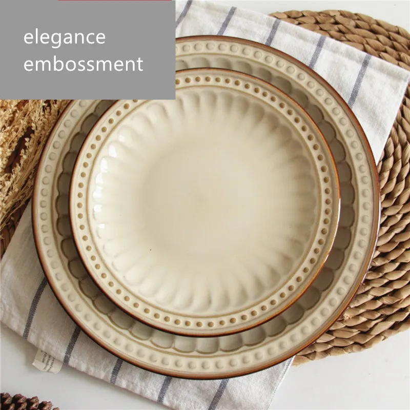 cream and brown dinner sets