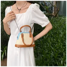 Factory Wholesale Bamboo Handle Handbags Young Ladies Beach Bags Ladies Fashion Small Design purses For girls shoulder hobo tote