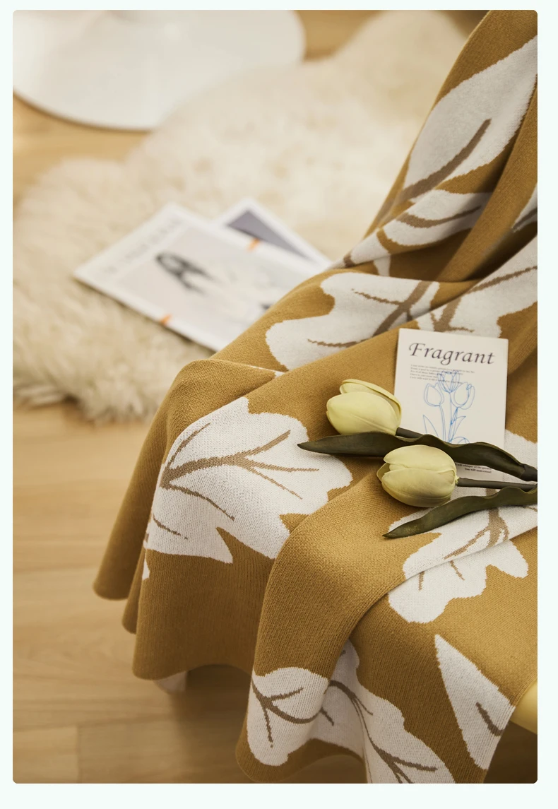 Modern Style Cotton Throw Blanket High Quality in Stock Blanket Knitted for Home Decoration Skin-Friendly Cm details