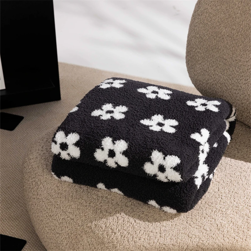 New 2024 Hot Sell Popular OEKO-TEX Small Size Sofa Bed Travel Adults Kids 100% Microfiber Polyester Knitted Throw Blanket PLD factory