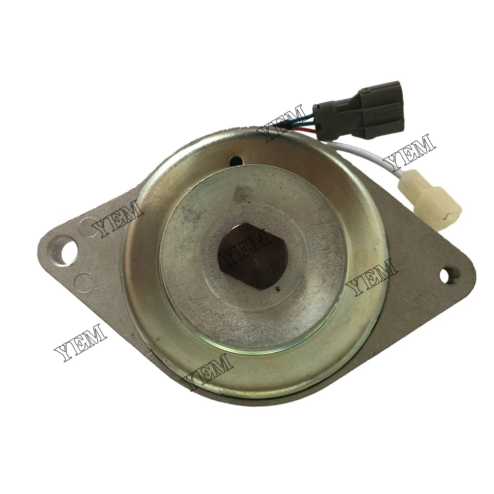 Engine Spare Parts Compatible Supplier 3LD1 Alternator for Isuzu
