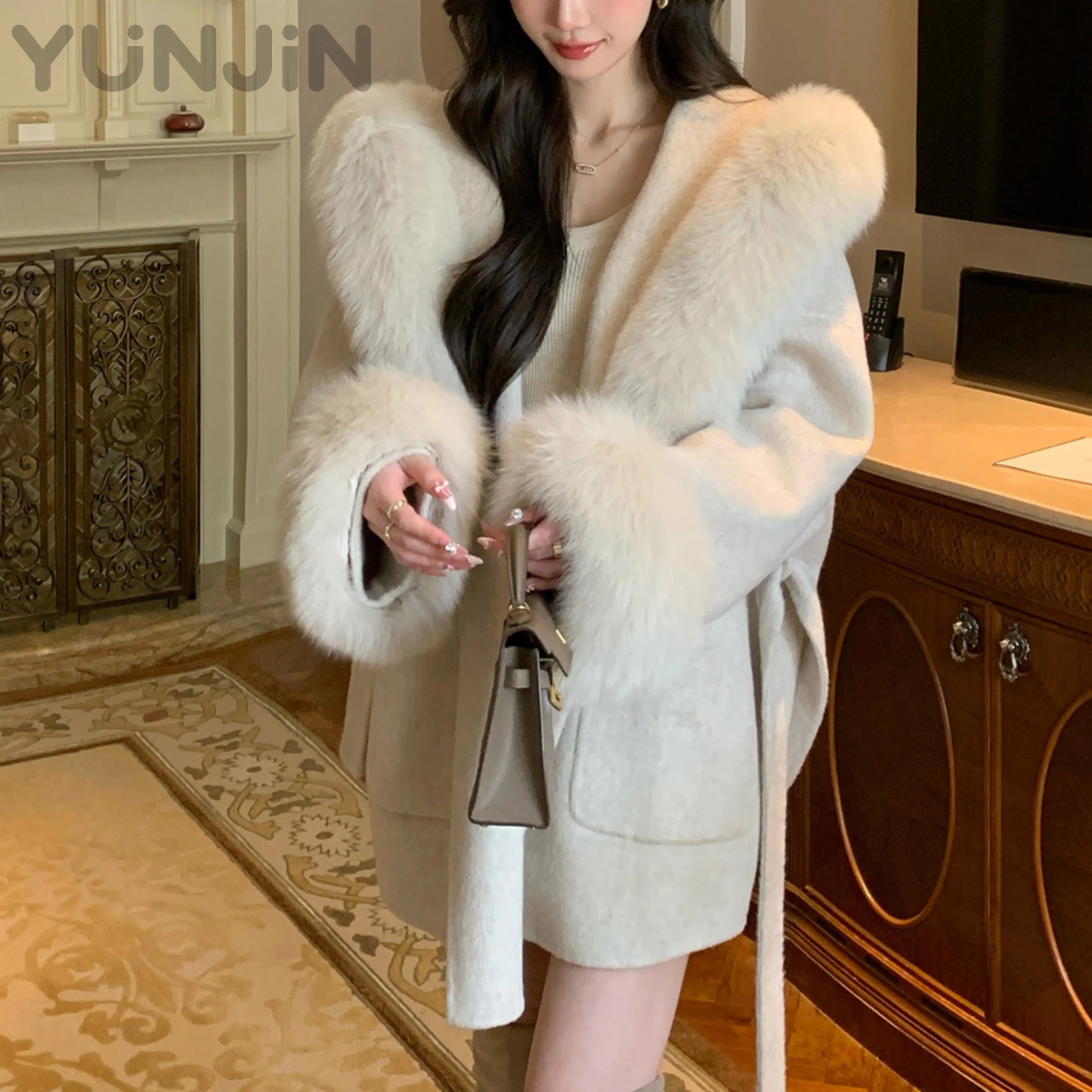 Fashion Autumn Winter Women's Oversize Natural Fox Fur