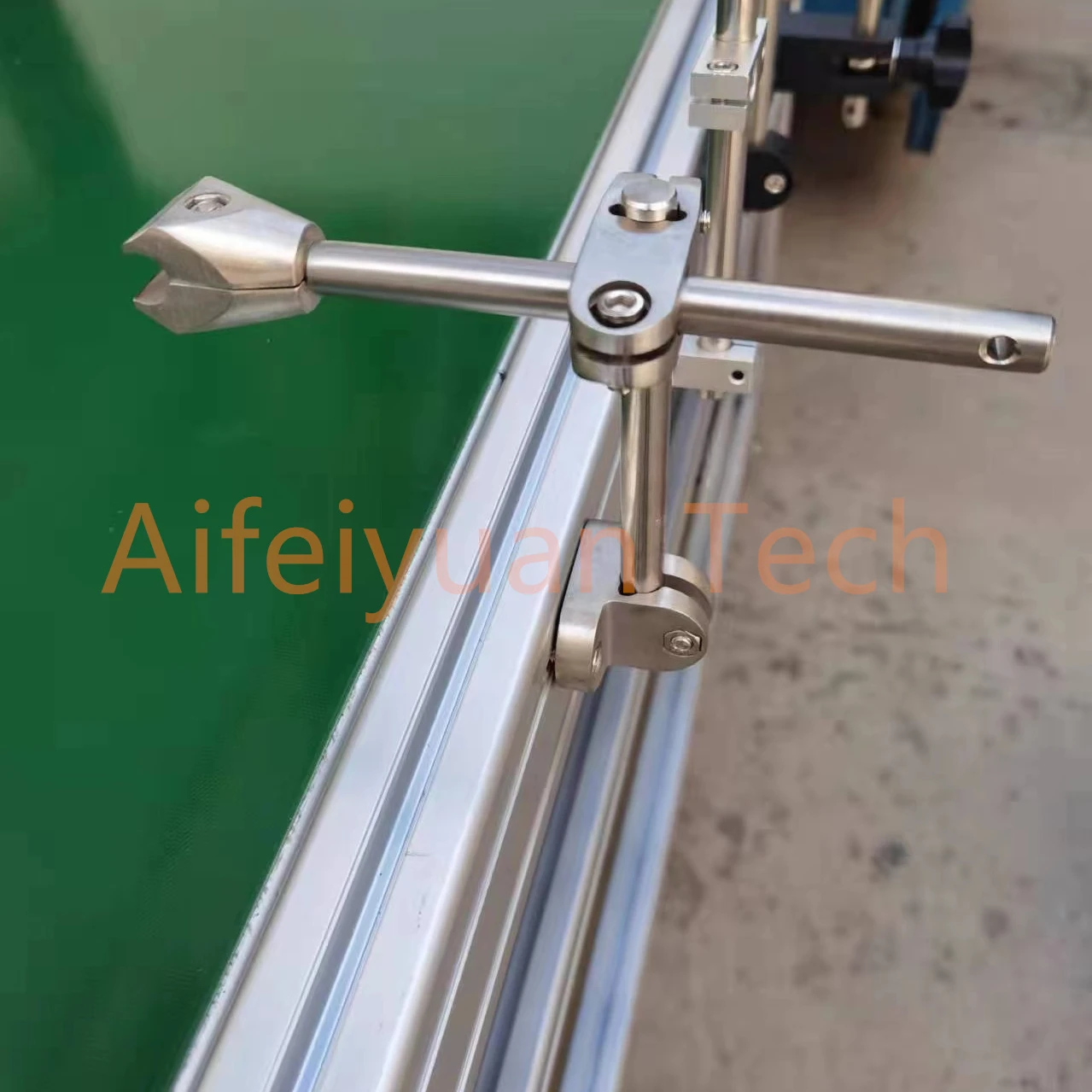 Alibaba.com: J-shape side fixed guide rails with adjustable brackets ...