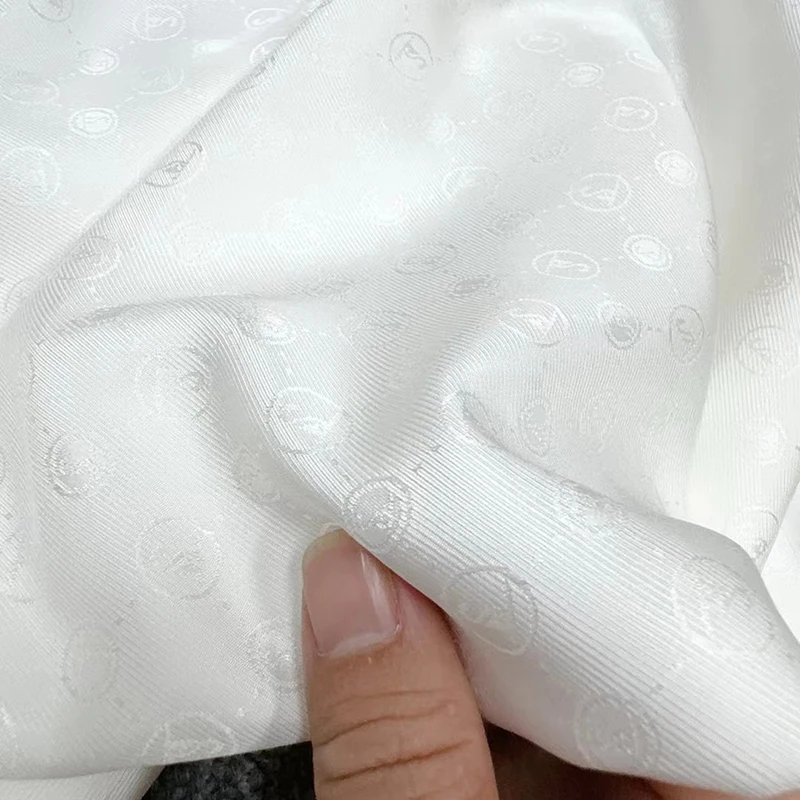 Twill Silk Fabric Pattern Jacquard Textile 100% Natural Mulberry Silk Twill Thick 21mm Jacquard Fabric for Women Dresses