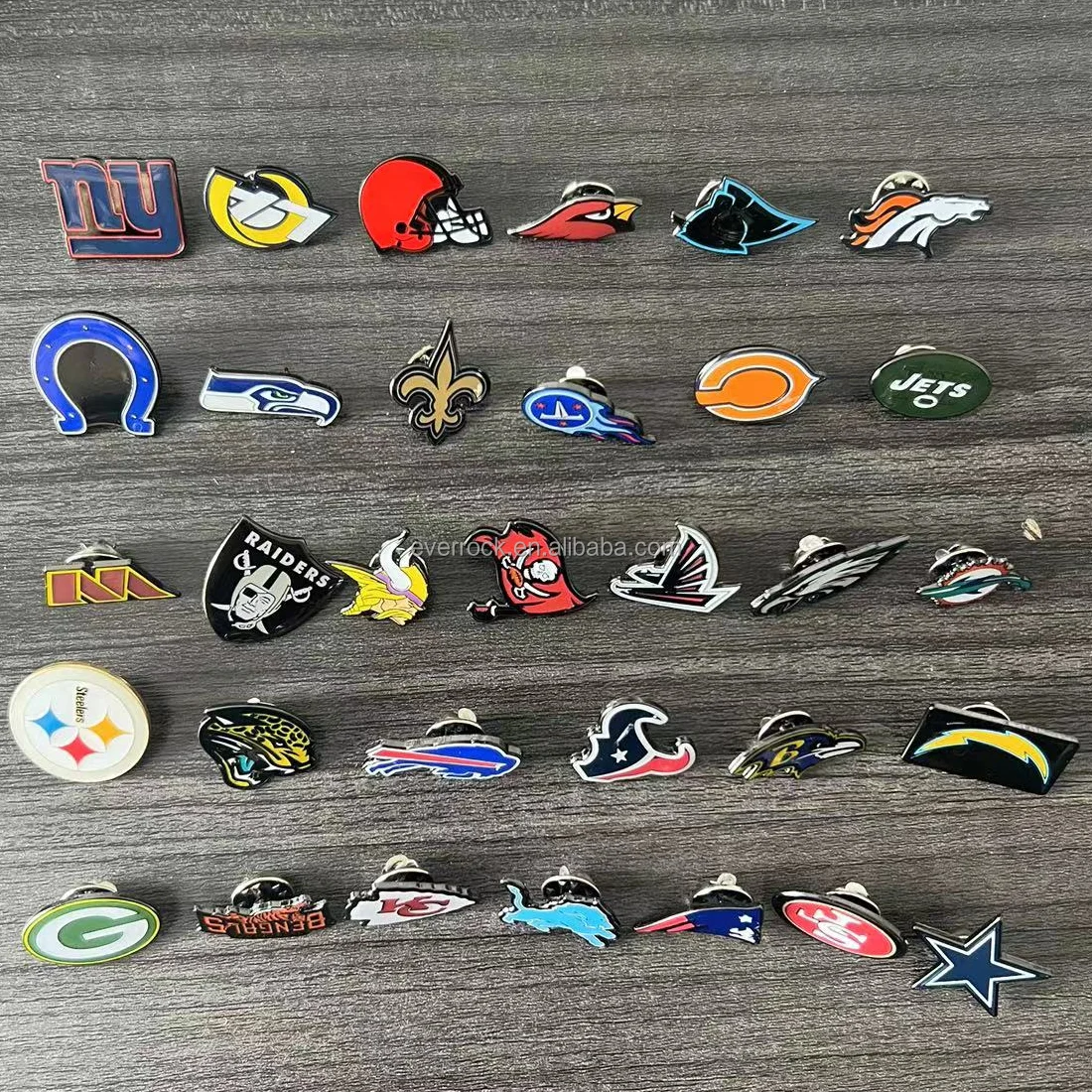 Good Stock Nfl Pin Us Soccer Team Pin Bronze Iron Metal Badge Lapel ...