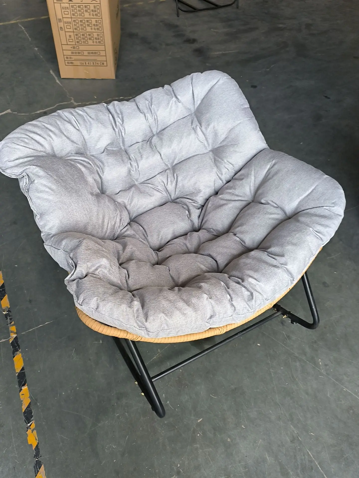 Hot Selling Nordic Modern Garden Rocking Chair Living Room Relaxing Sofa  Recliner Outdoor Rattan Egg Lazy Leisure Rocking Chair