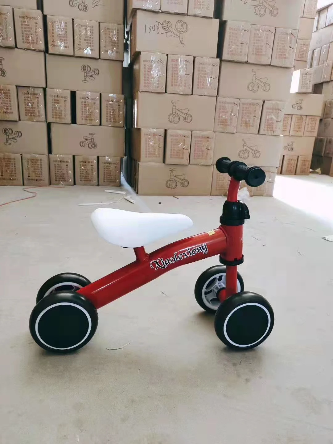 balance bike three wheels