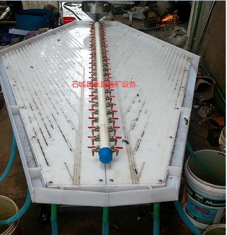 2024 Small PP Gt60 Environmental Wolfram Vibration Gold Clean Panning Equipment Small Shaking Shaker Table Without Mercury