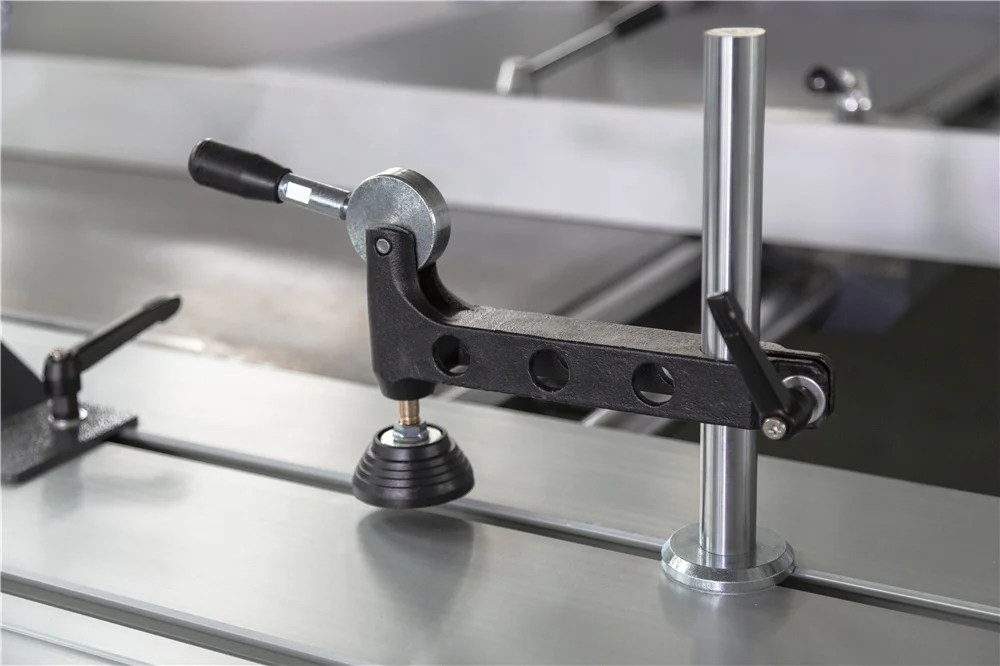 3200mm CNC Horizontal Woodworking Machines New Sliding Table Panel Saw with Spindle Blade Motor for Cutting Wood Wood Saw