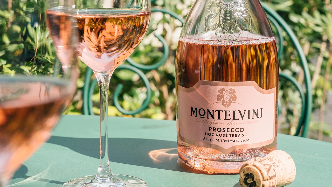 Вино montelvini prosecco. Montelvini Prosecco. Монтелвини игристое Монтельвини Просекко. Montelvini Prosecco doc Rose.