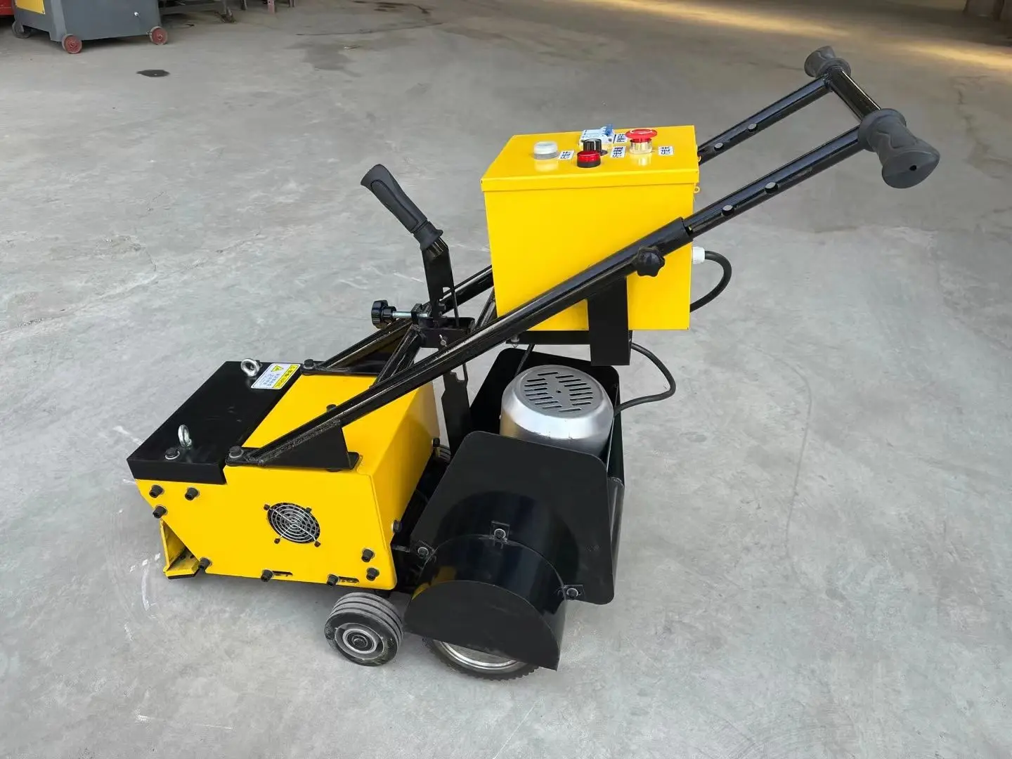 Plastic Runway Cutting Shovel Machine Runway Plastic Shoveling Machine