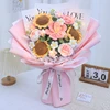 Fiore di filato di giglio di girasole rosa rosa