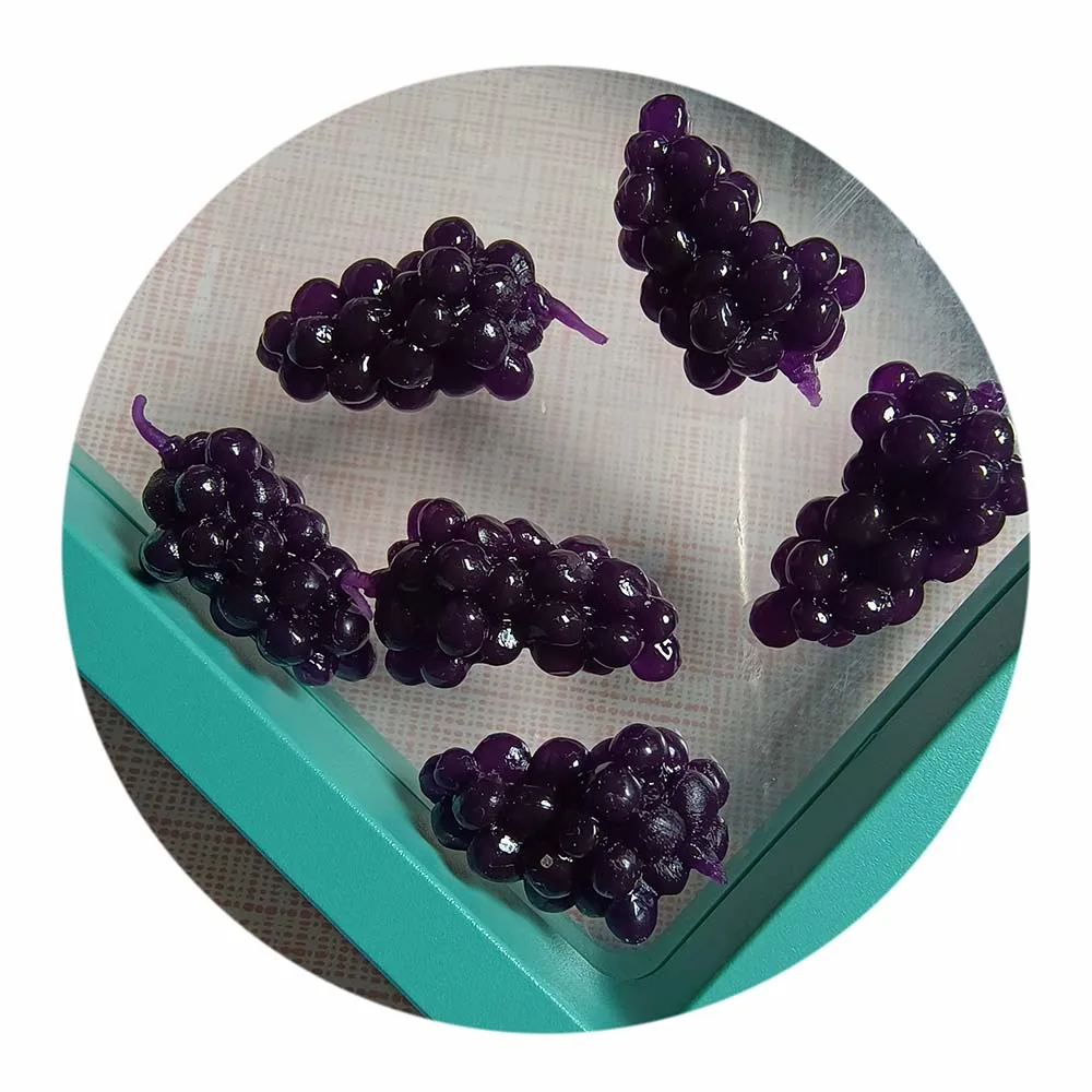 Hot Selling 100Pcs/Lot 25*15MM Mini Artificial Grapes Fruits Decorative Plastic Grapes for Home Kitchen Wedding Party  Decor