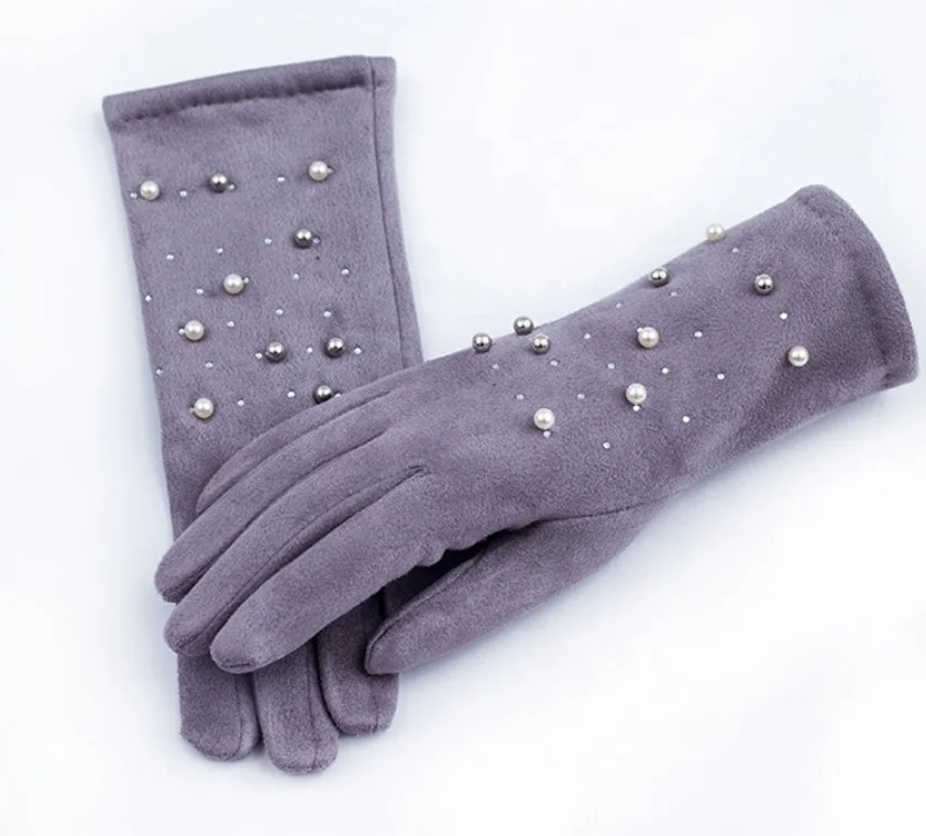 Женские зимние перчатки из искусственной замши с отделкой жемчугом и стразами