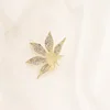 Hoja de arce dorada