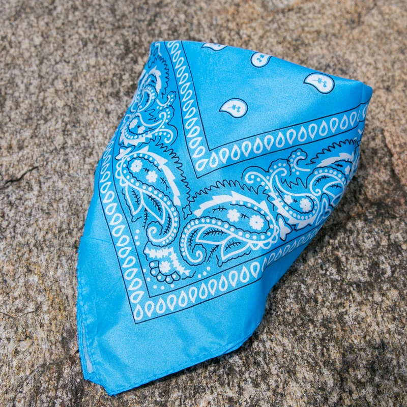 Western Cowboy Square Bandana - Multifunctional & Stylish