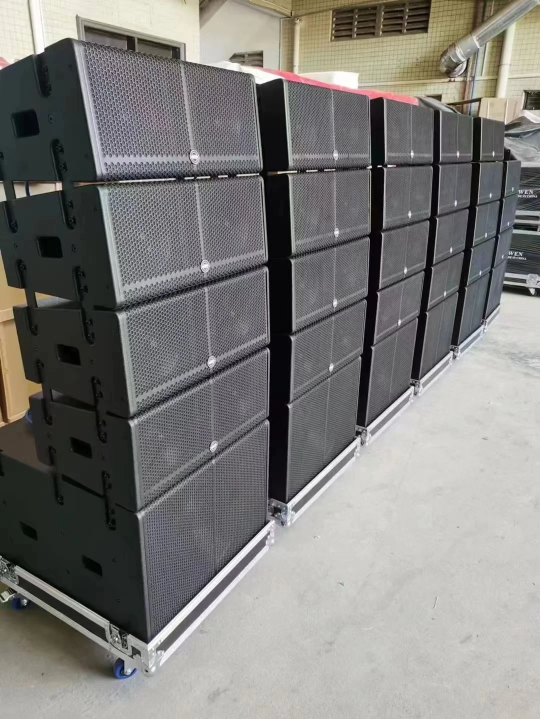 Professional Audio Speaker Compact Line Array 210 Line Array Speakers
