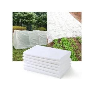 Cold Weather Garden Non-Woven Fabric Frost Blankets PP Material Freeze Protection Floating Row Cover for Agriculture Box Packed