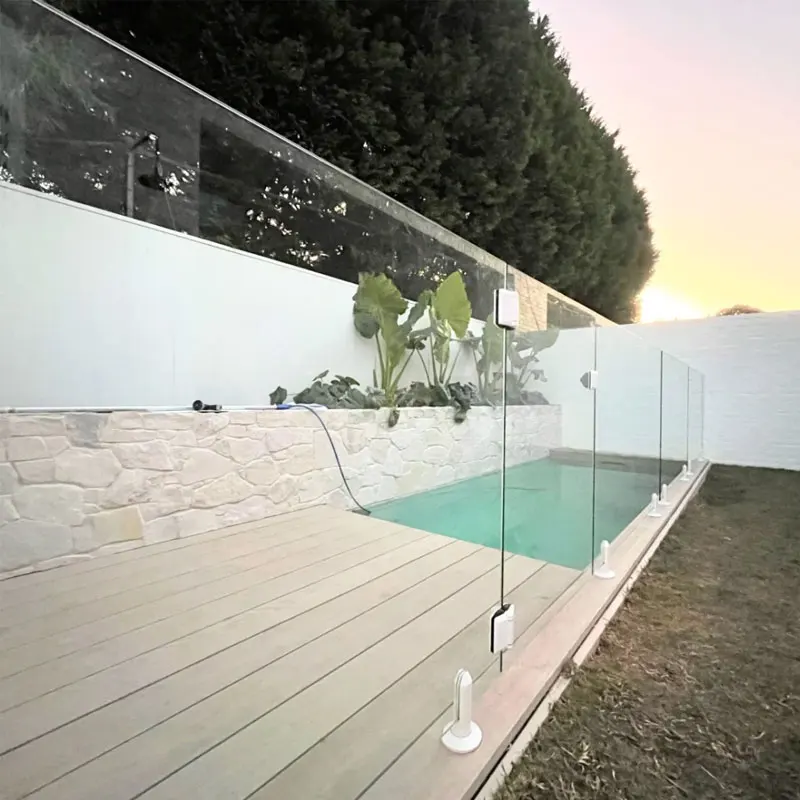 Modern Aluminum Groove Staircase U Channel Glass Railing