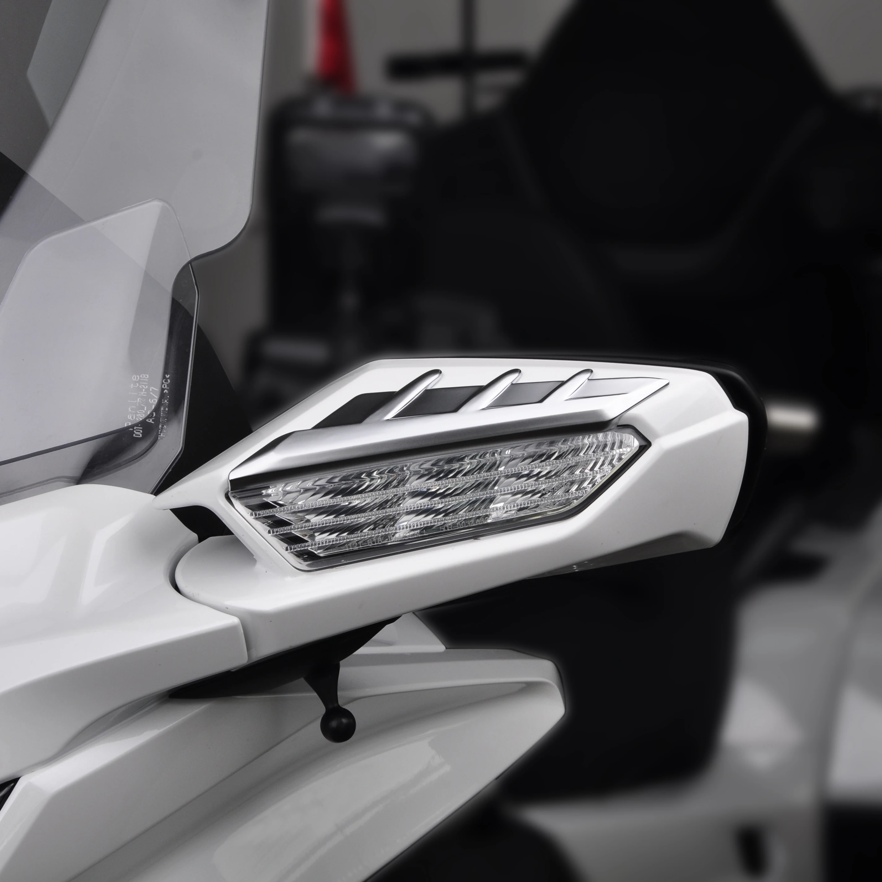 Японская хромированная зеркальная отделка, хромированная глянцевая черная отделка, зеркальные акценты для мотоцикла Honda Gold Wing GL1800 F6B 2018-2022