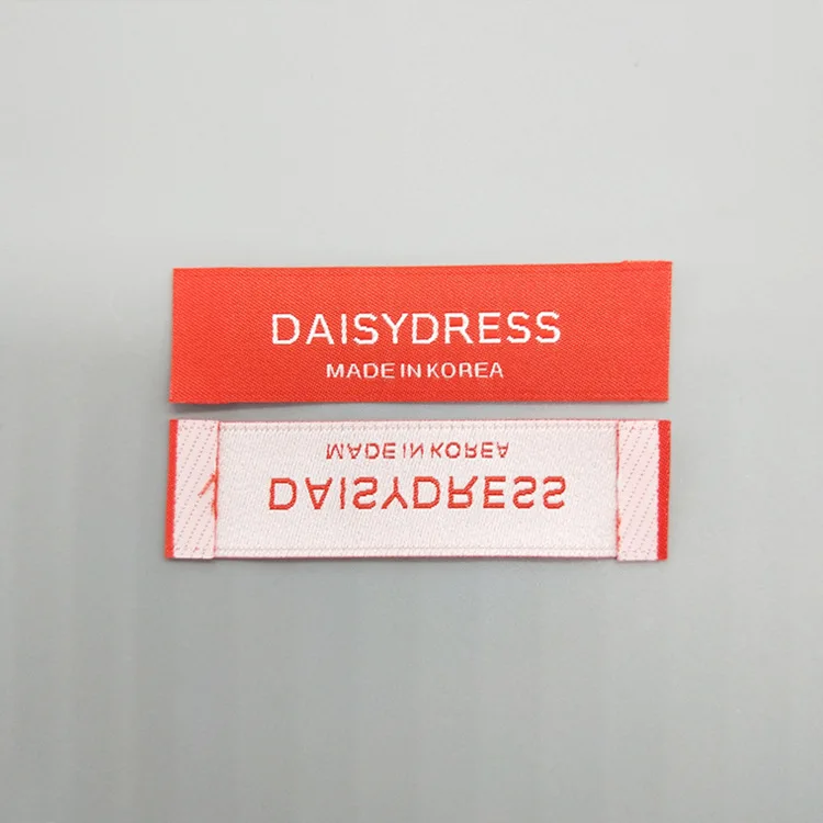 Low Moq Custom High Density Logo Garment Label Neck Satin Woven Silk Labels for Clothing