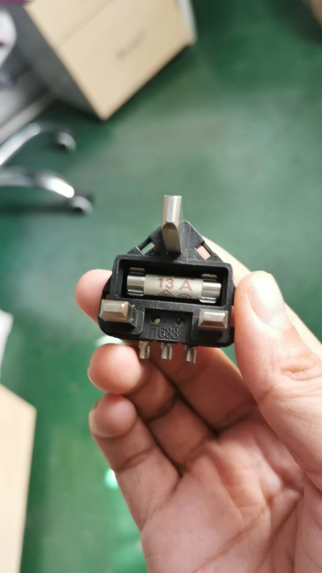 Gcc Plug BS1363/A GCC SASO Safety Standard Aluminum Good Price 13A Fused UK 3 ...